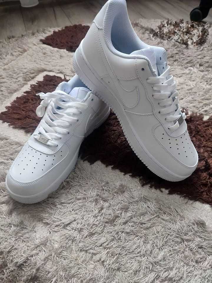 Adidasi Sneakersi Nike Air Force 1 Low Top Quality