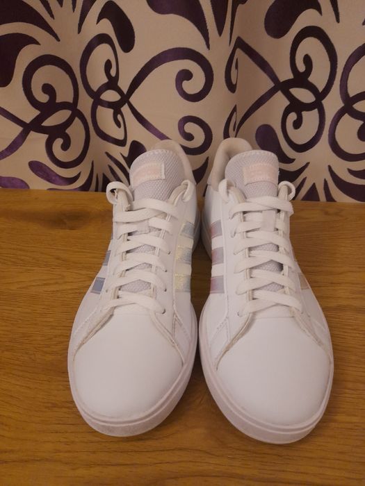 Incaltaminte Adidas nr 38
