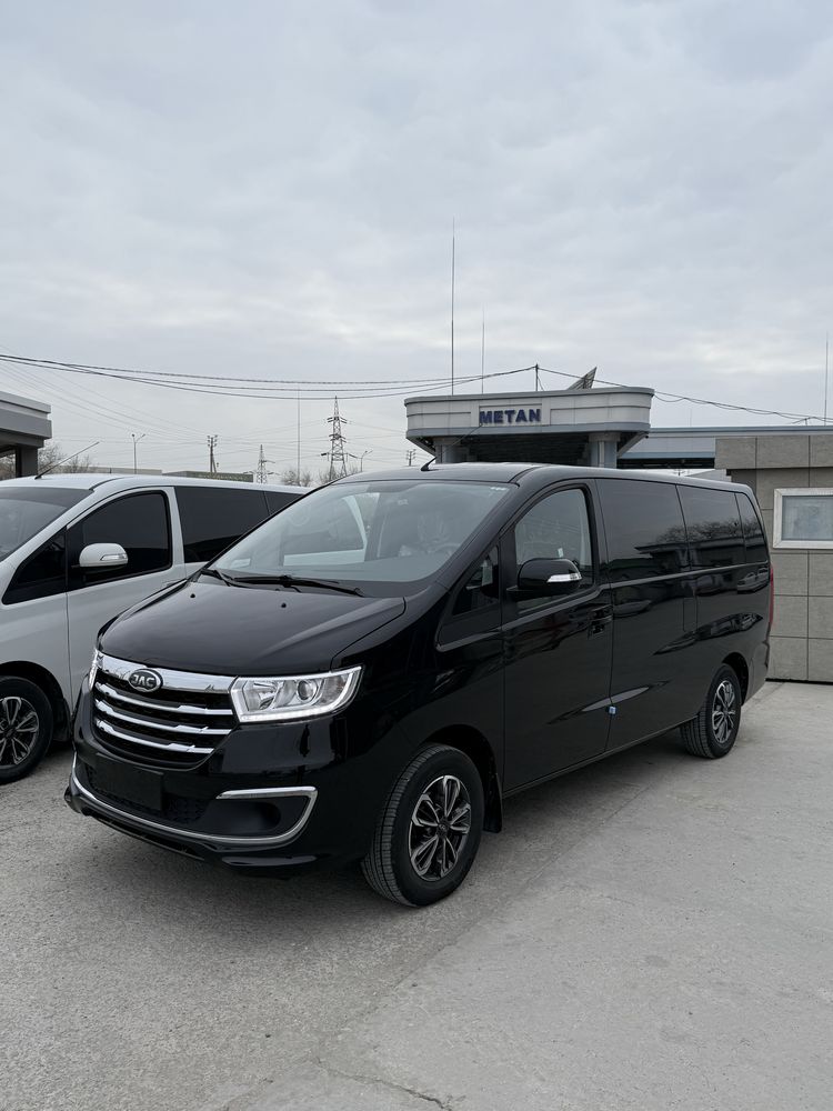 Mikroavtobuslar Uzbekiston bo’ylab