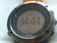 Часовник с вграден GPS Suunto Traverse Amber