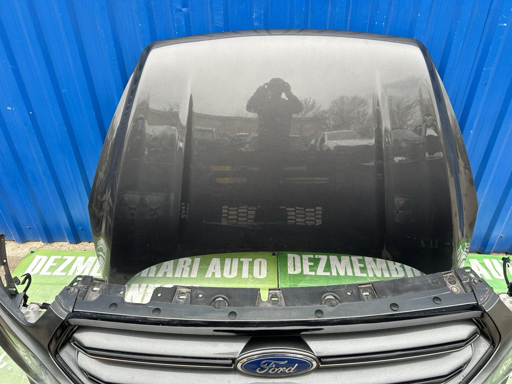 Bară față completă, trager complet, faruri xenon, aripi Ford Kuga 2017