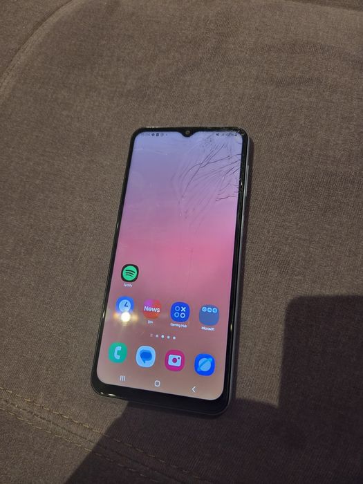 Telefon samsung A05s și A23