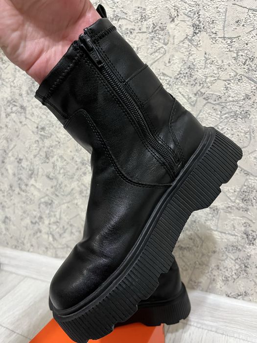 Сапоги на девочку zara размер 35