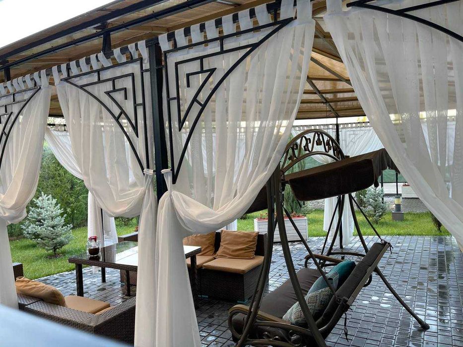 Сдаётся под офис 100 кв.м, 4-ком, со своим двором и парковкой