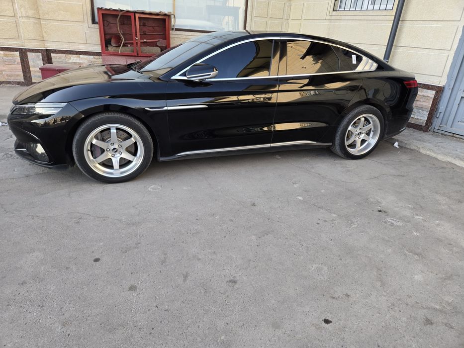 Продаются диски R19 фирмы Advan Racing. R19 diska sotiladi.