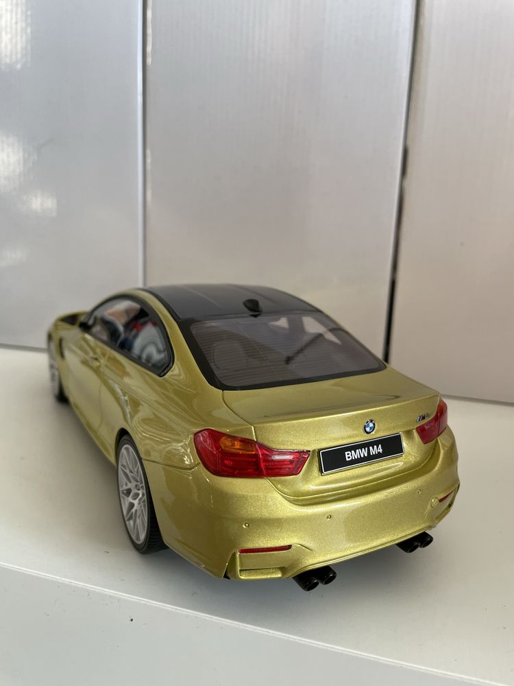 Vand Macheta Auto Bmw M4 GT Spirit 1:18, Noua!