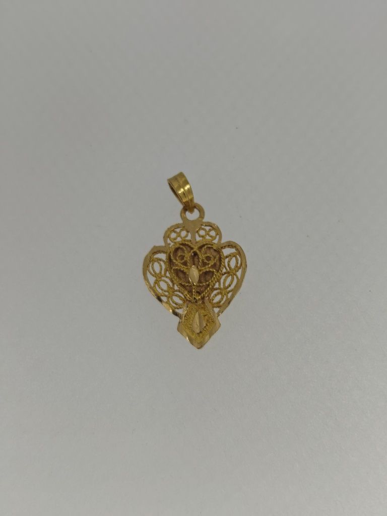 Pandantiv aur 22k 1.97gr (r)