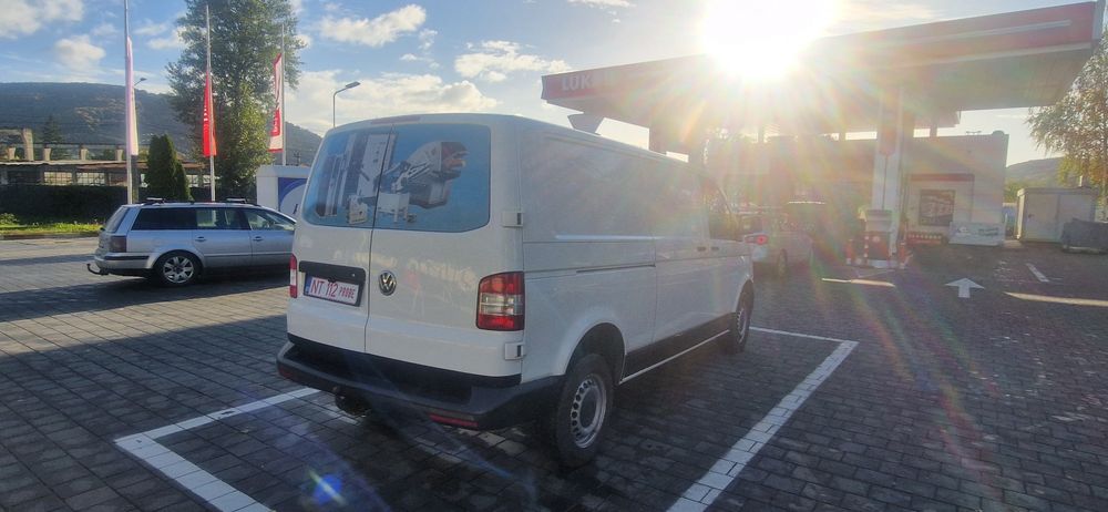 Volkswagen VW T5 2.0tdi 140CP automat 2-3 locuri si marfa 2014 Ac