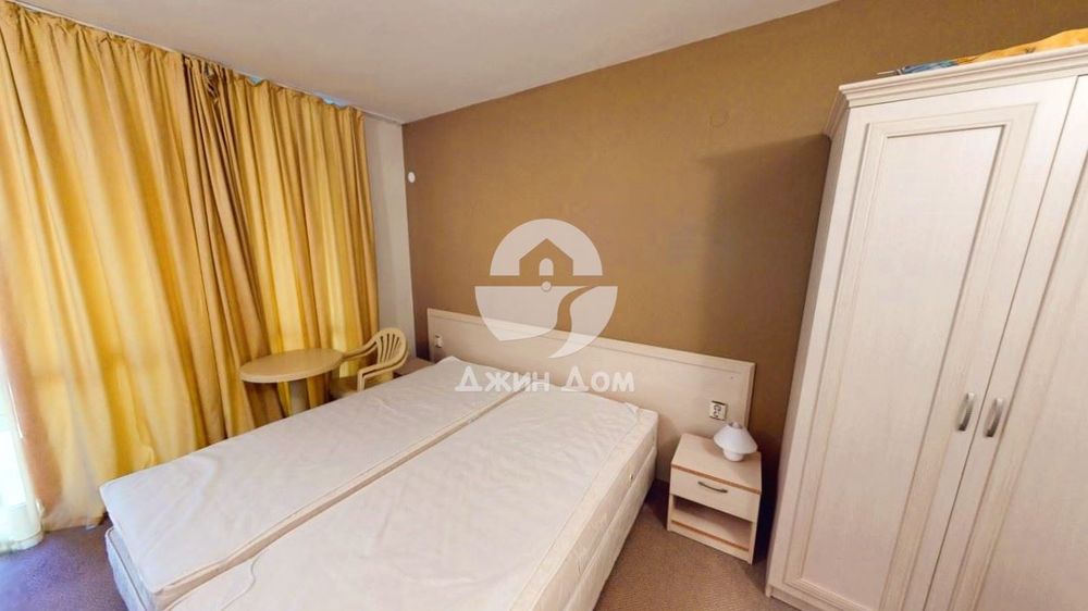 Продава се Двустаен апартамент в к.к. Слънчев бряг - 63 кв.м за 921 €/кв.м - Снимка #4