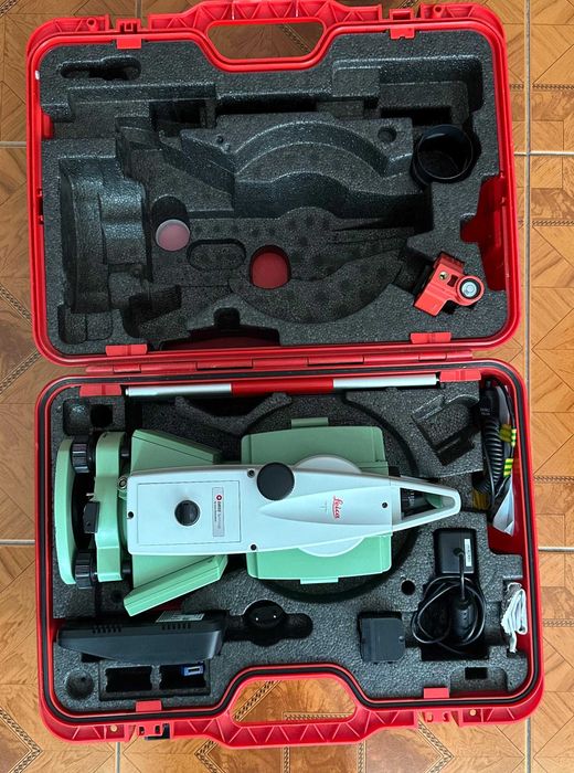 Statie Totala Leica TS06 R400