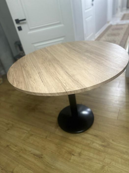 Обеденный стол из МДФ