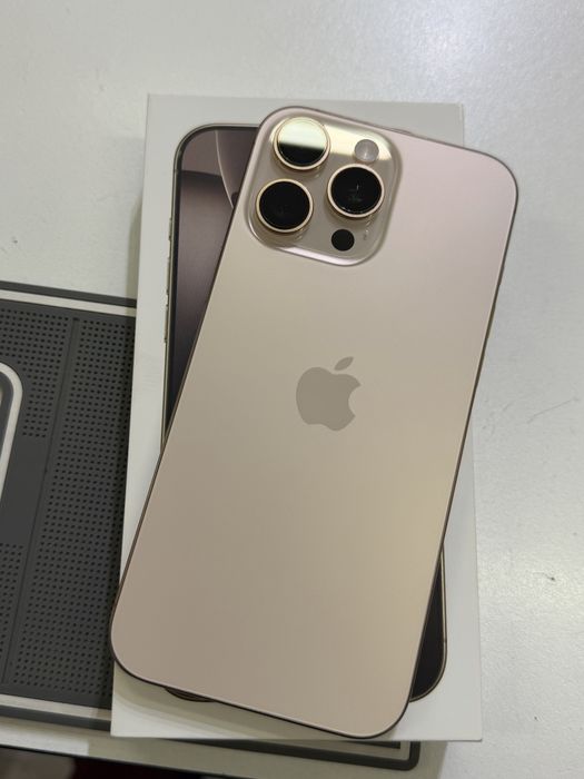 Продам 16 Pro Max