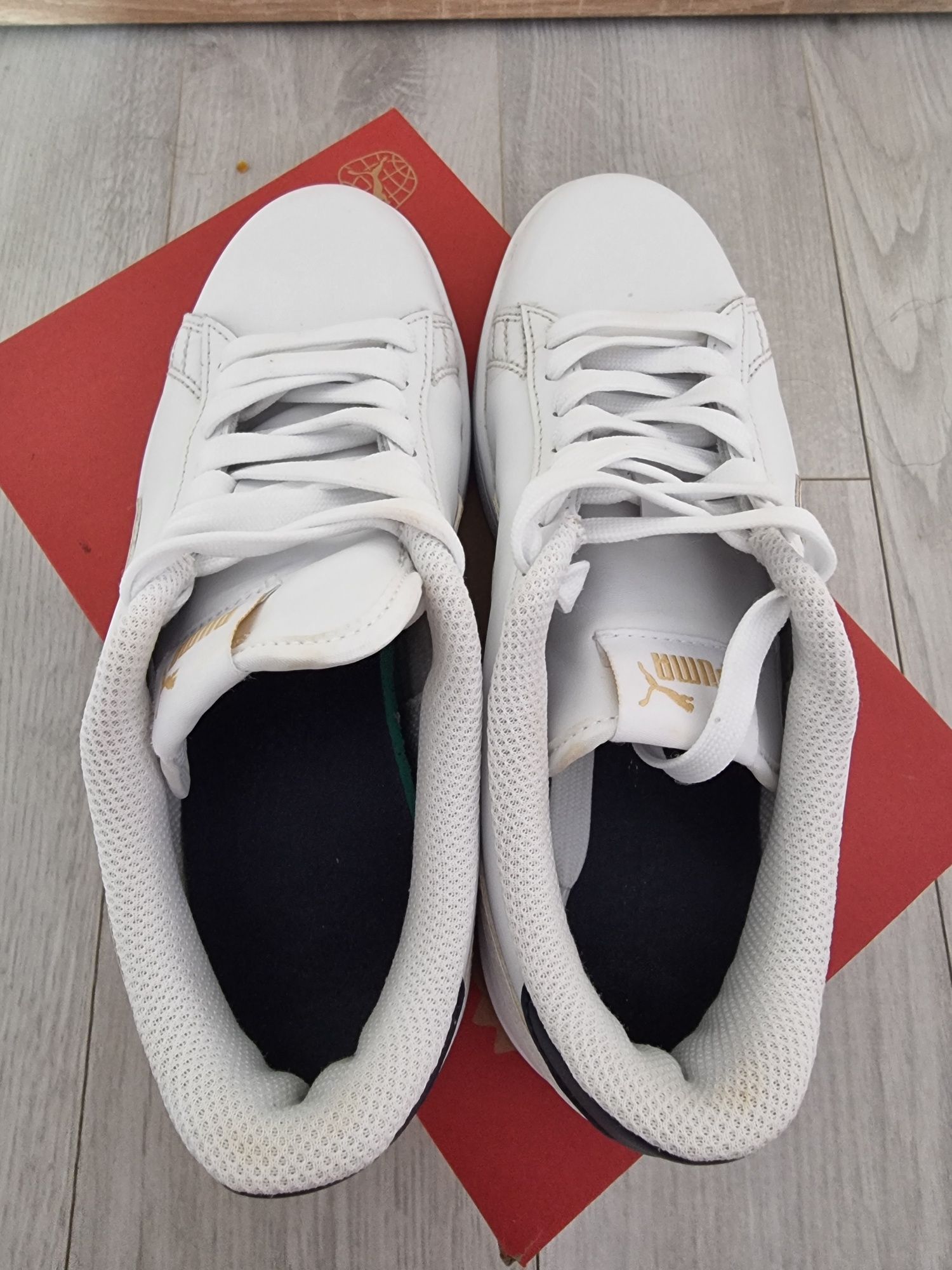 Бели сникърси  Puma