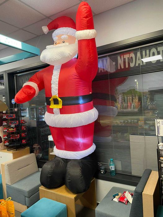 Надуваем Дядо Коледа