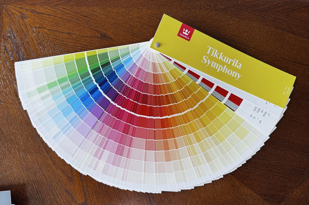 Колеровочный веер tikkurila symphony opus1+2(комплект)