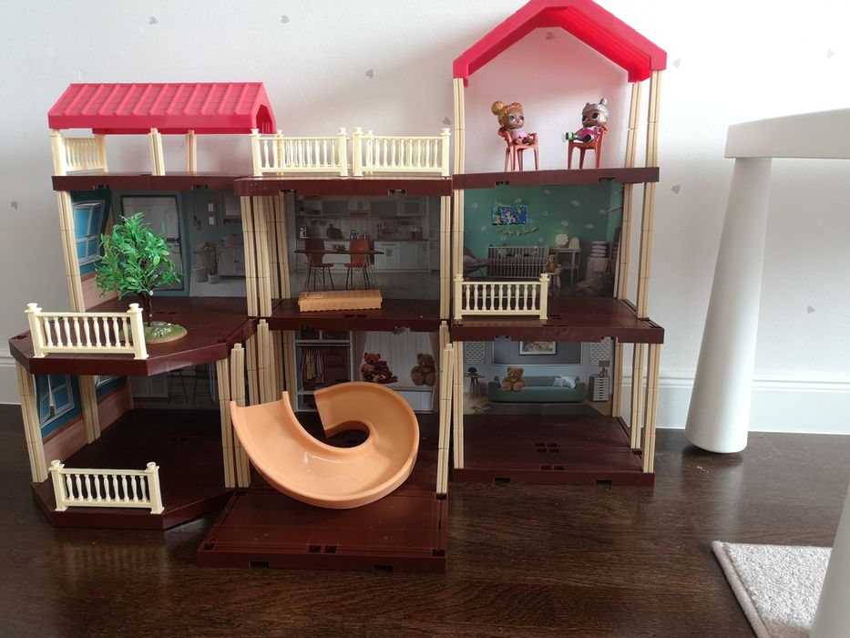 Домик для кукол LOL