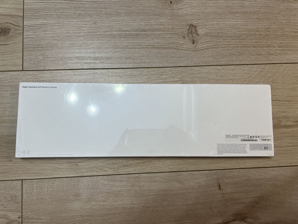 Apple magic keyboard with numeric pad nou sigilat layout Franceză