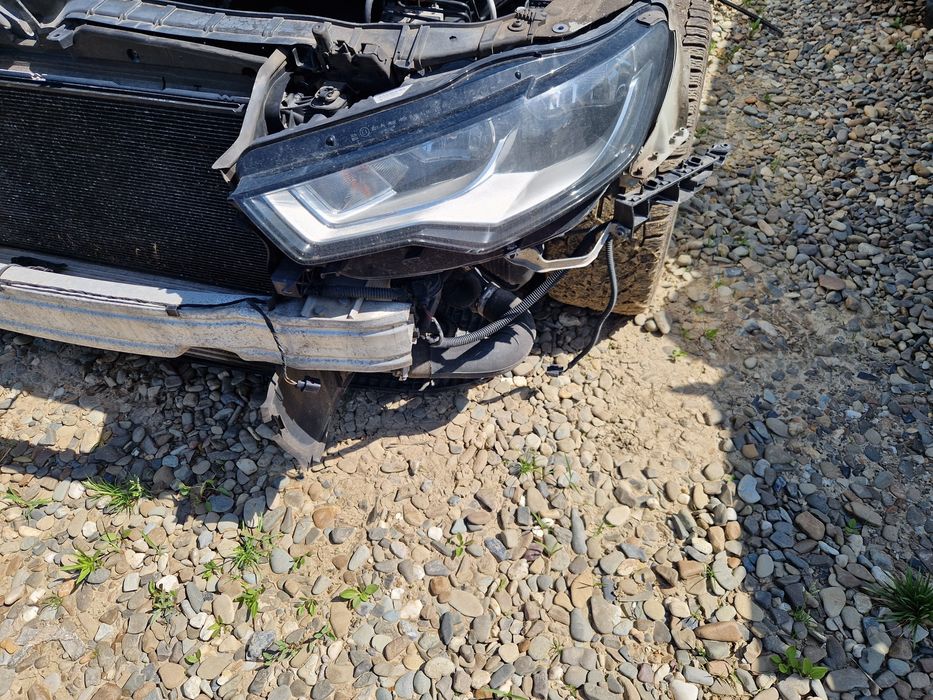 Trager tragher radiator armatura ventilatoare far faruri audi a6 c7 a7