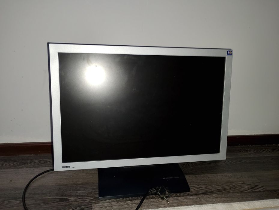 Продам монитор!!!