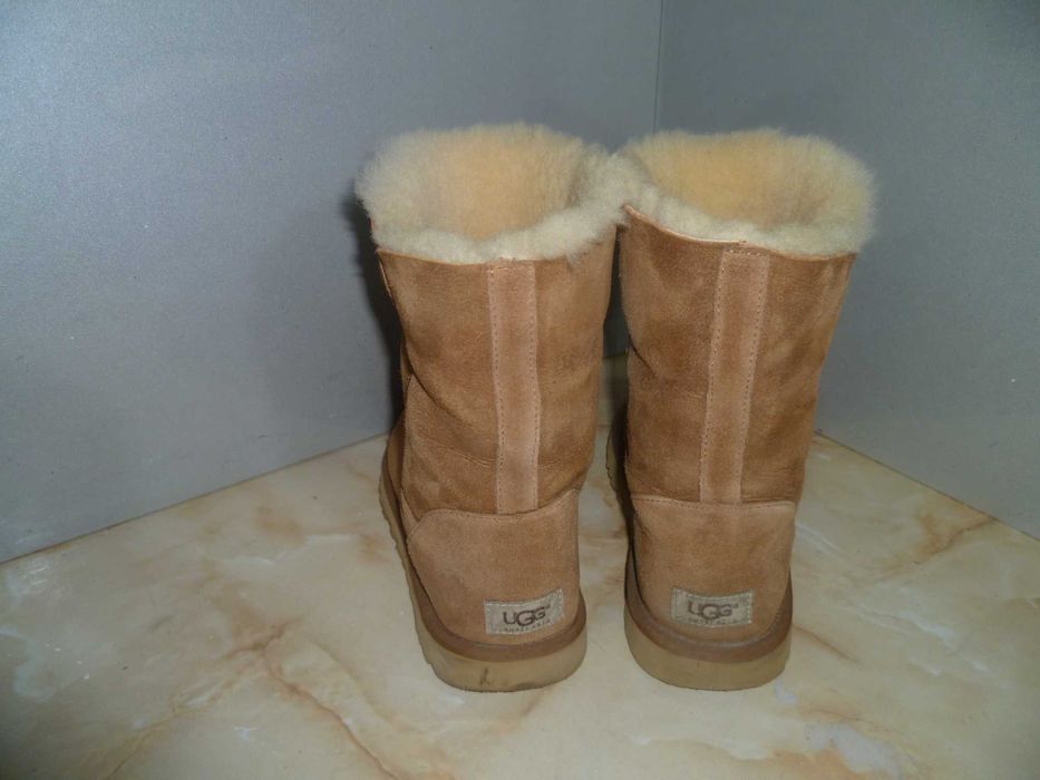 UGG оригинални ботуши №40