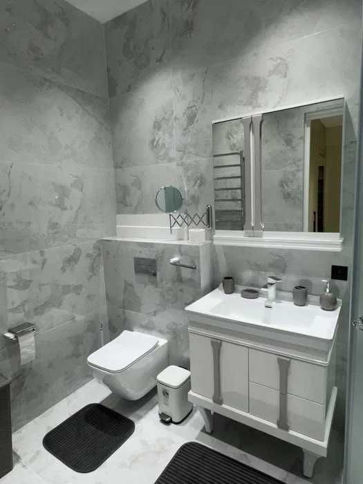 Сдам 2/4/9 Квартиру С Новым Ремонтом В Дружбе Народов  454*