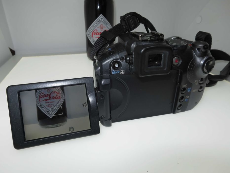 Canon PowerShot S5 компактен фотоапарат камера с въртящ селфи дисплей