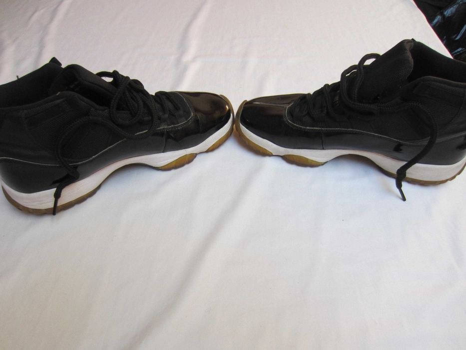 Ghete Air Jordan 11 Retro Space Jam,masura 43,lipsa brantz
