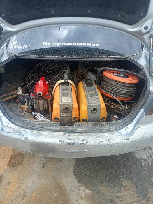 Сантехник чистка канализации любой сложности аппаратом звоните договор