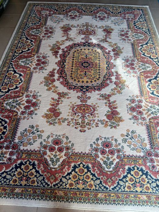 covor persan stare foarte buna