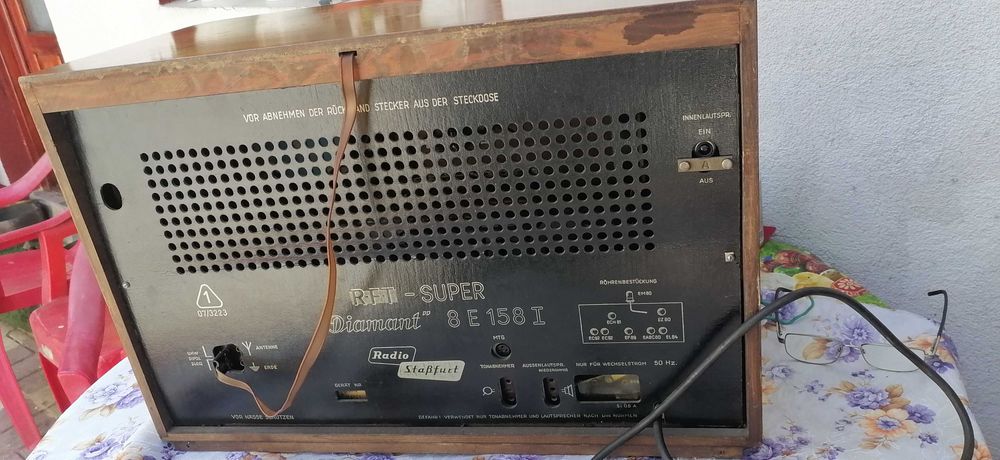 Radio vintage RFT Stassfurt Diamant 8E158I - funcțional, rar, colectie