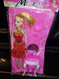 Кукла Барби с трюмо,стульчиком,расческой и сумочкой
