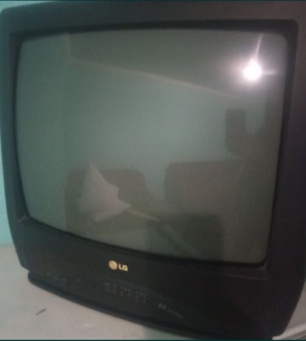 Продам Телевизор