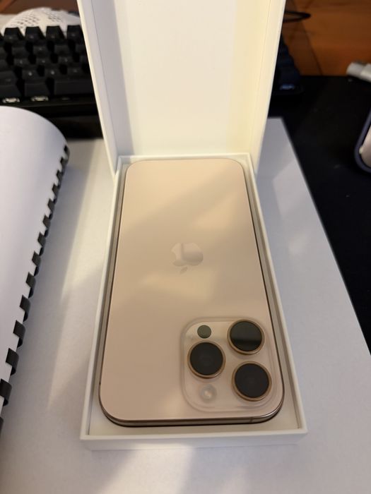 Iphone 16 pro max 512gb desert  titanium stare 10/10