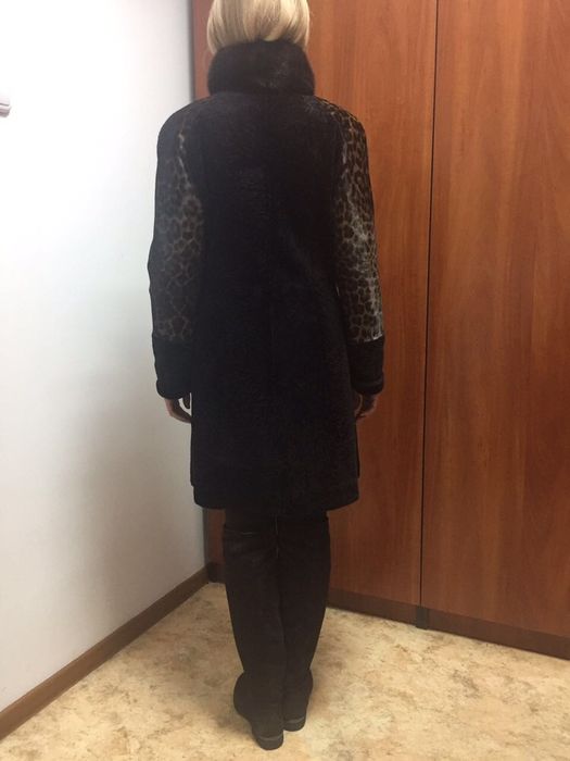 Продам новую облегченную дубленку