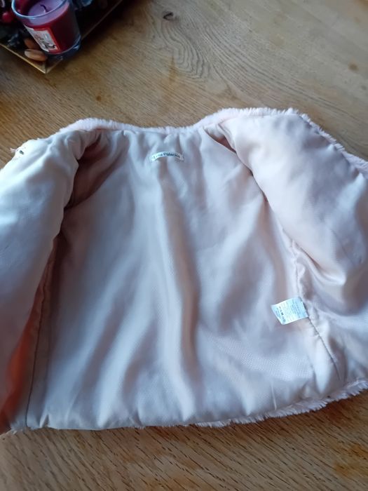 Прекрасно розово плюшено детско яке момиче Lola Palacios размер 86/92