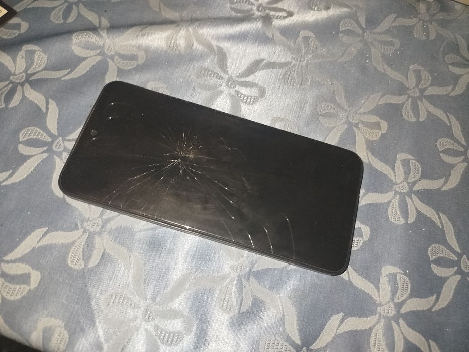 Vând telefon redmi note 12S memorie 256gb 8 giga ram