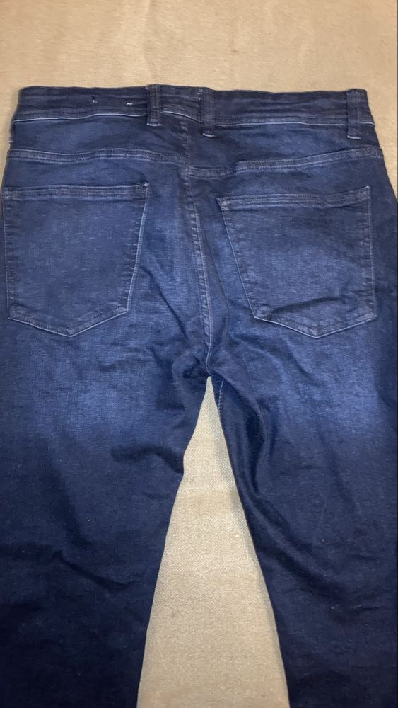 Неносени / нови мъжки slim дънки от Reserved - 31/32