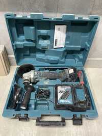 Болгарка Makita DGA504RF