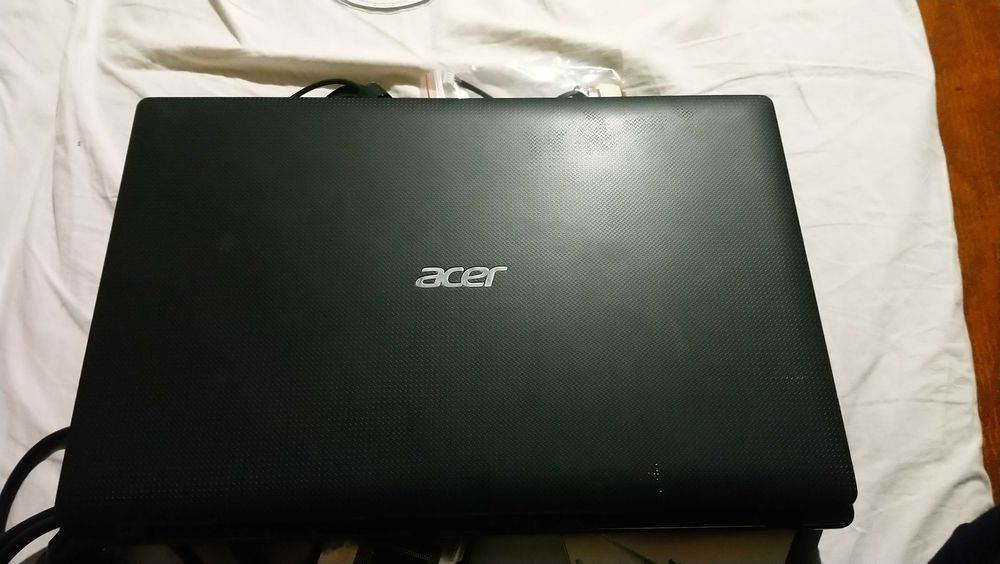 лаптоп за части acer 5742