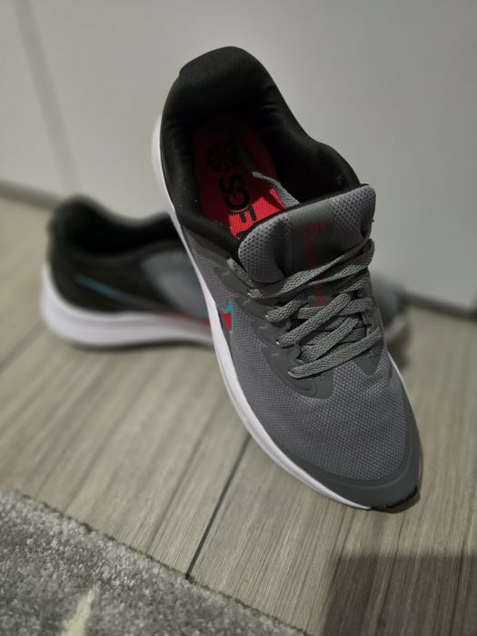 Nike Star Runner 3