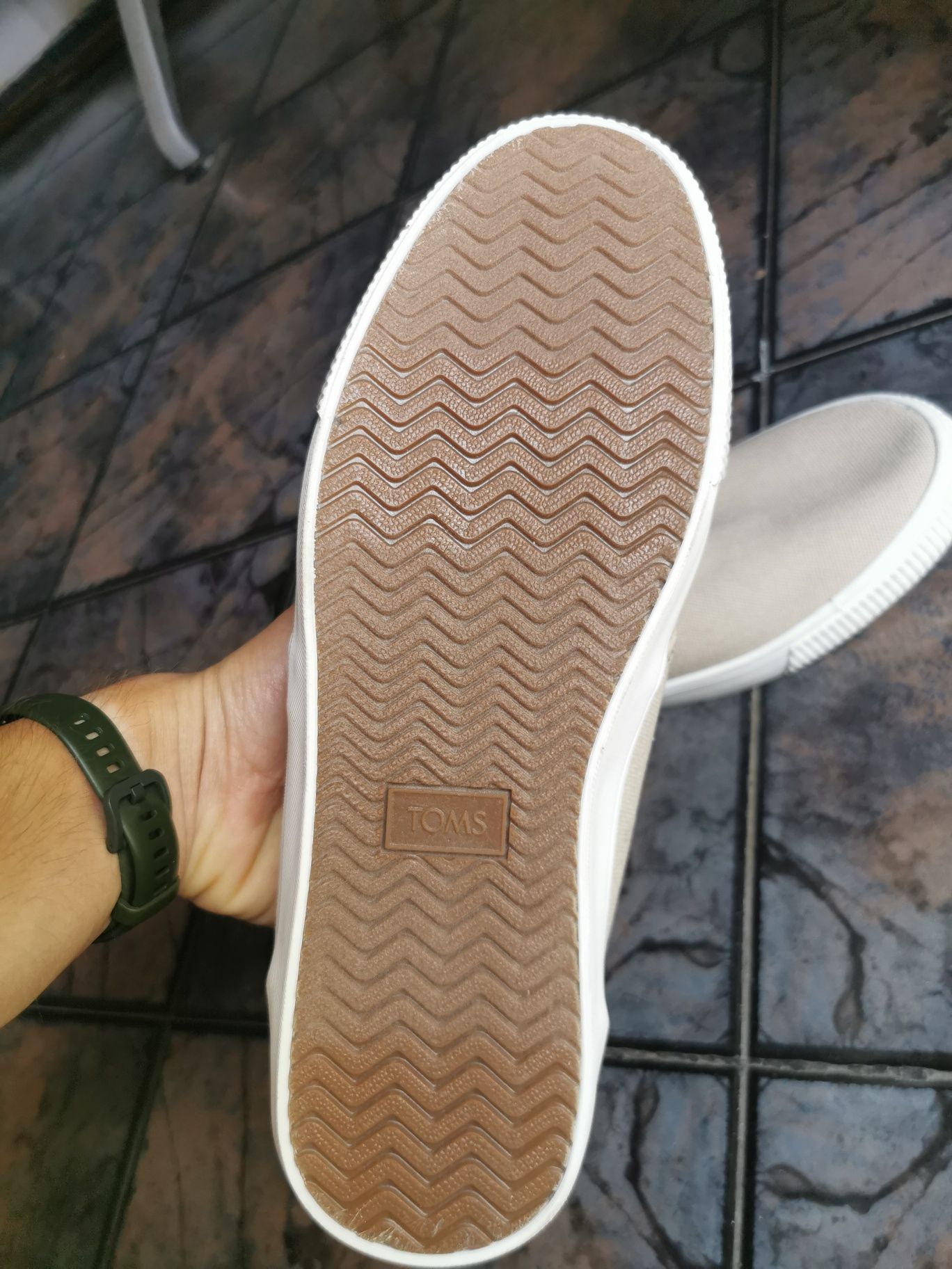 Кецове Toms Carlo