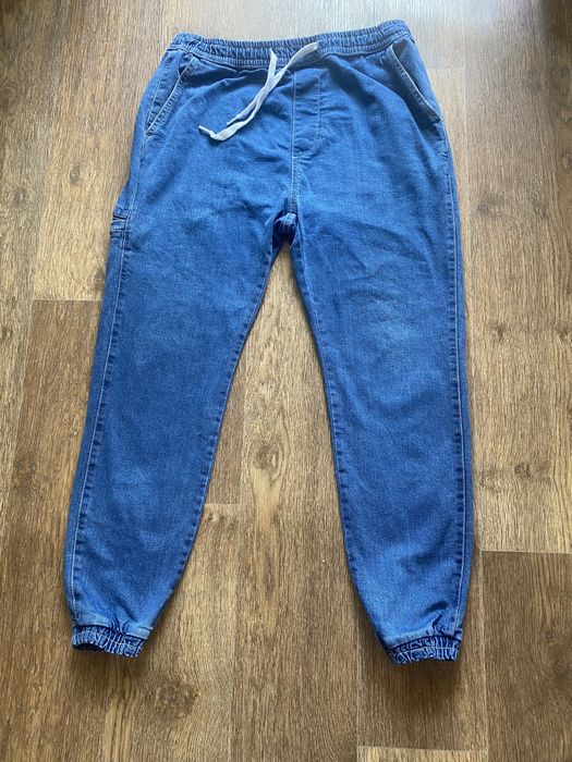 Мужские джинсы по 3000 тенге