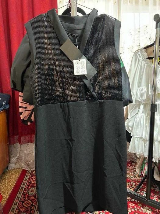 Дамски рокли чисто нови