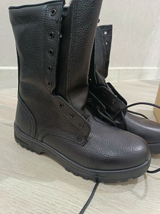 Зимние берцы, наруралный кожи