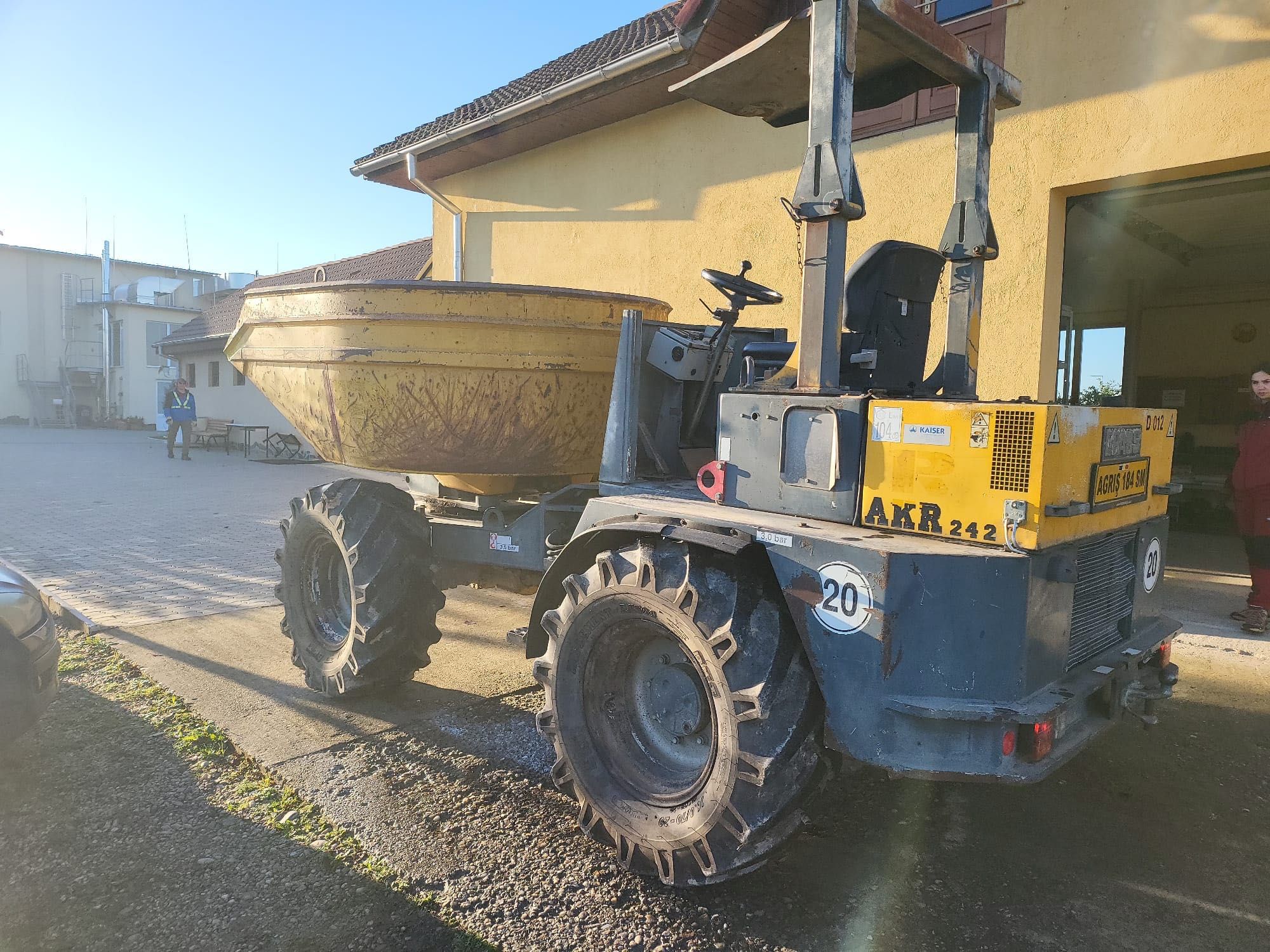 Vand Dumper rotativ  10000 euro