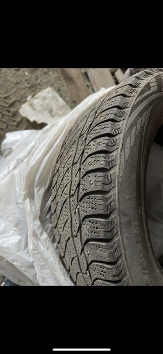 Продам шипованную резину, покрышки!