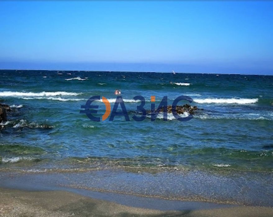 Продава се Двустаен апартамент в Поморие - 61 кв.м за 741 €/кв.м - Снимка #9