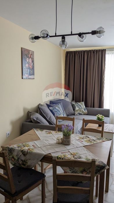 Дава се под наем Двустаен апартамент в Варна, Победа - 65 кв.м за 510 € - Снимка #2