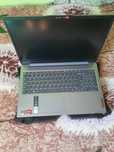 Lenovo slim 3 15abr8