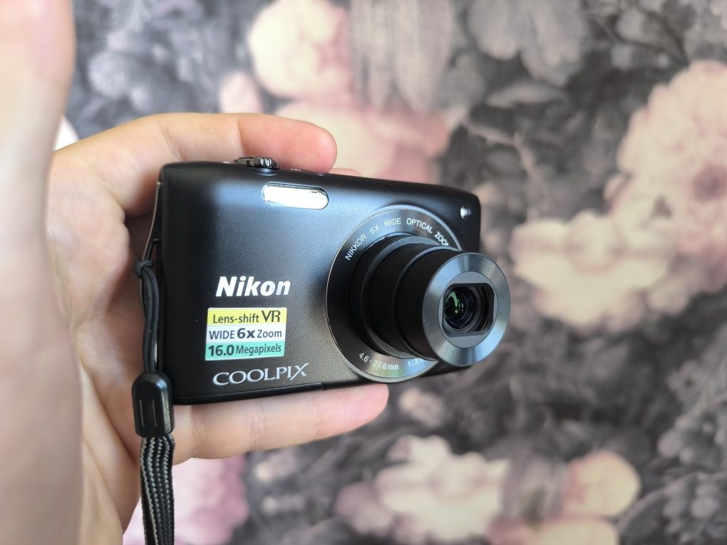 Дигитален фотоапарат Nikon Coolpix S3300 16mp